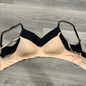Aerie Black and Nude Bras Set